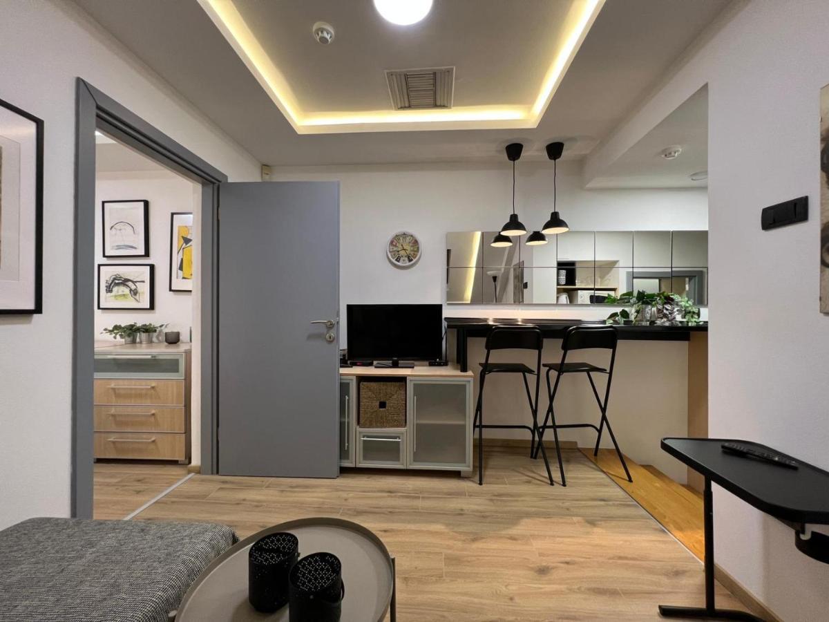 City Center Apartment Belgrado Exterior foto